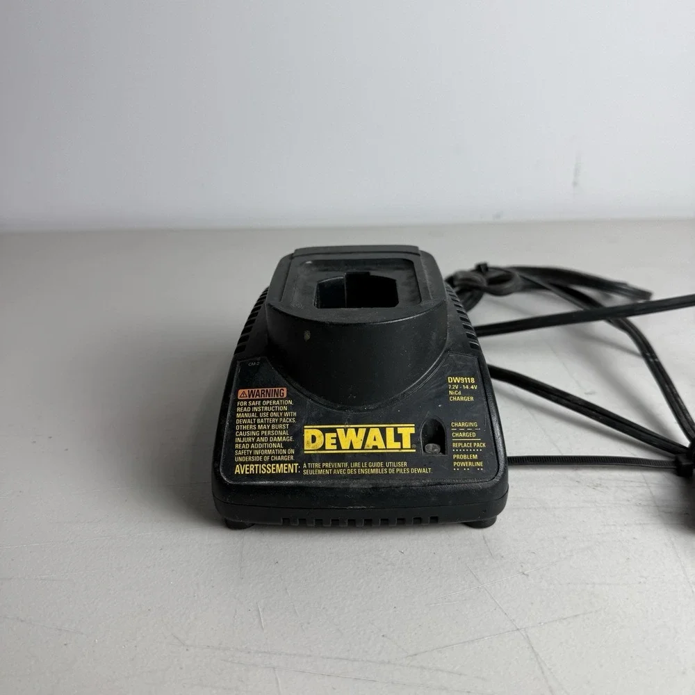 DeWalt DW9118 7.2v-9.6v-12.0v-14.4v NiCd Battery Charger